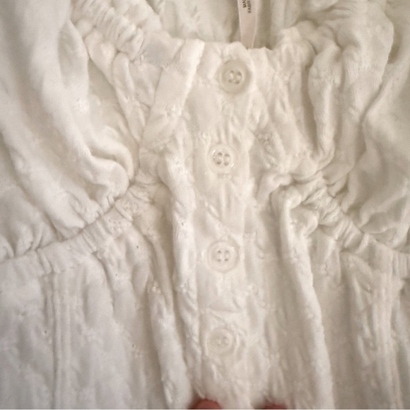 Free People White Eyelet Lady Bug Milk Maid Button Top Women's Size LG - Picture 6 of 13